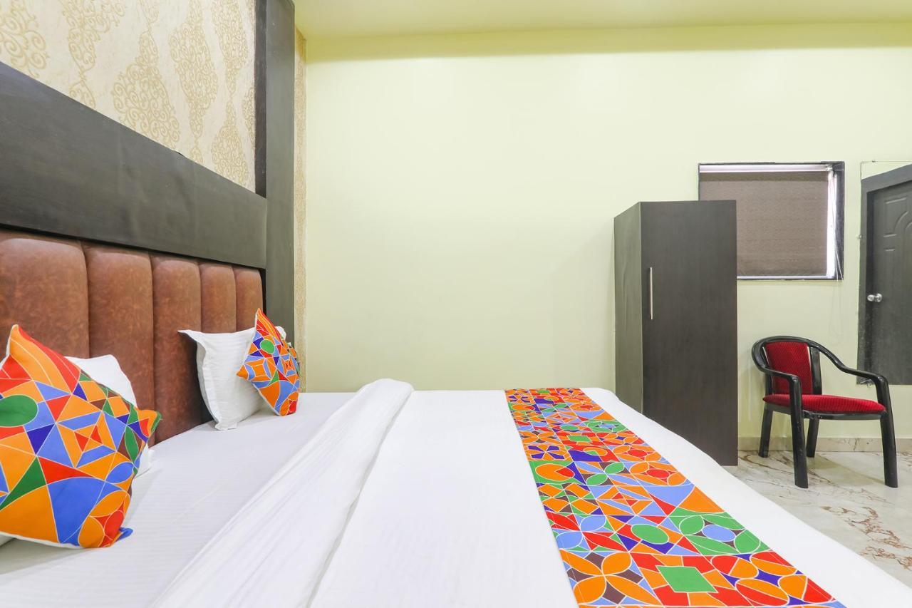 Fabexpress Gs Residency Hotel Varanasi Exterior photo