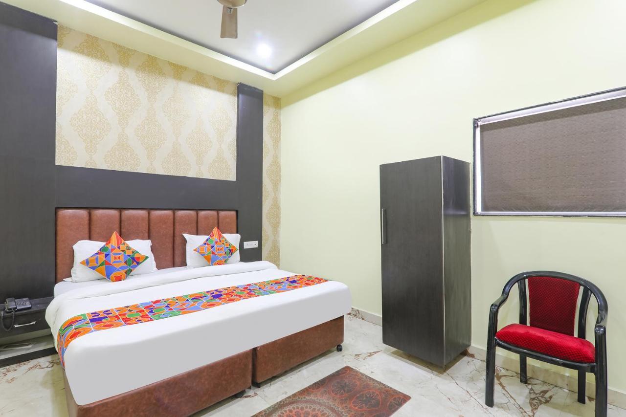 Fabexpress Gs Residency Hotel Varanasi Exterior photo